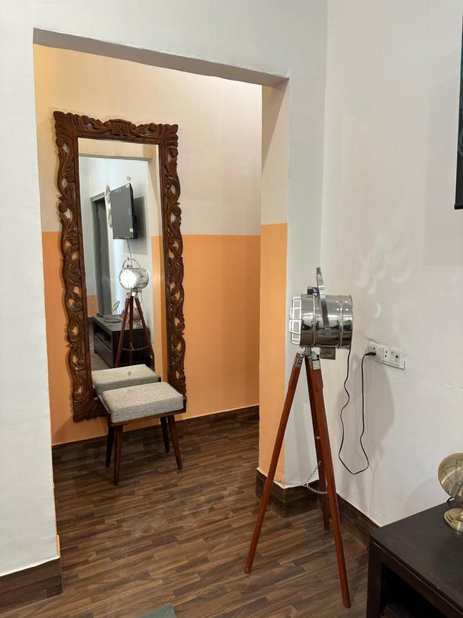 Anandmai Ghar - A Homestay In 瓜廖尔 外观 照片