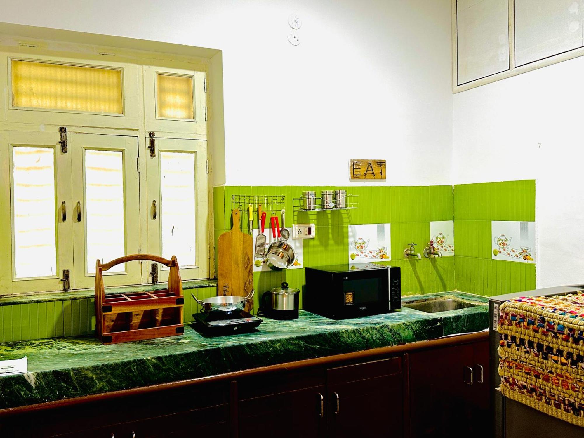 Anandmai Ghar - A Homestay In 瓜廖尔 外观 照片